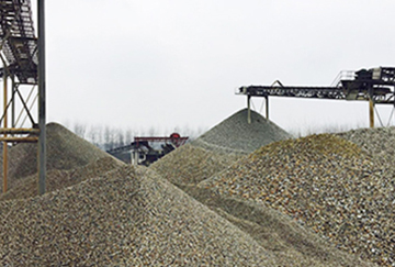 湖南时产350-450吨河卵石破碎制砂生产线